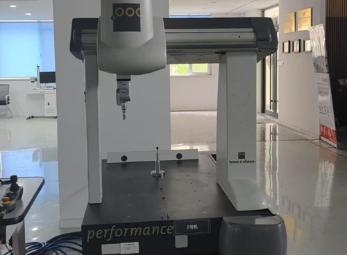 precision machining, CNC machining service, medical device components, aerospace parts manufacturer, automotive precision parts, custom metal parts, Swiss machining, tight tolerance machining, overseas machining factory, China CNC manufacturer